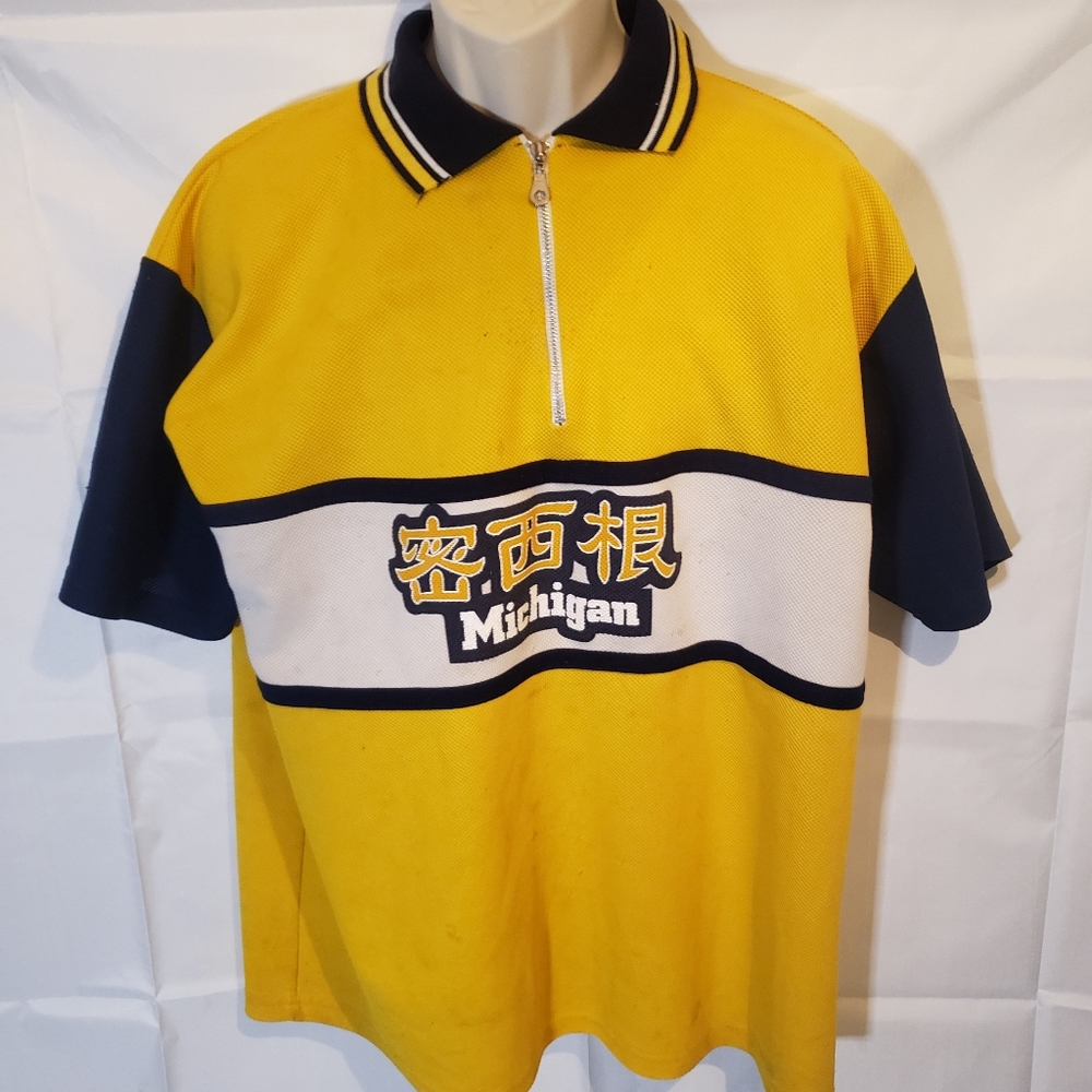 Vintage Michigan Wolverines Japanese character zip